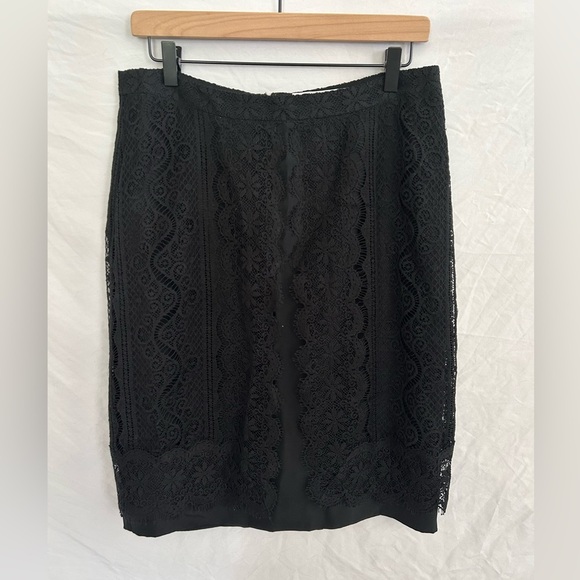 Trina Turk Black Lace Resort A Line Mini Skirt Lined USA MADE Sz 6 - Picture 1 of 6